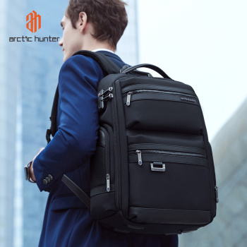 ARCTIC HUNTER τσάντα πλάτης B00682 με θήκη laptop 15.6″, USB, λουκέτο TSA, 23.5L, μαύρη