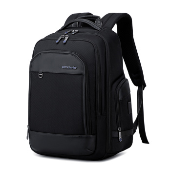 ARCTIC HUNTER τσάντα πλάτης B00683 με θήκη laptop 15.6″, USB, 20.5L, μαύρη