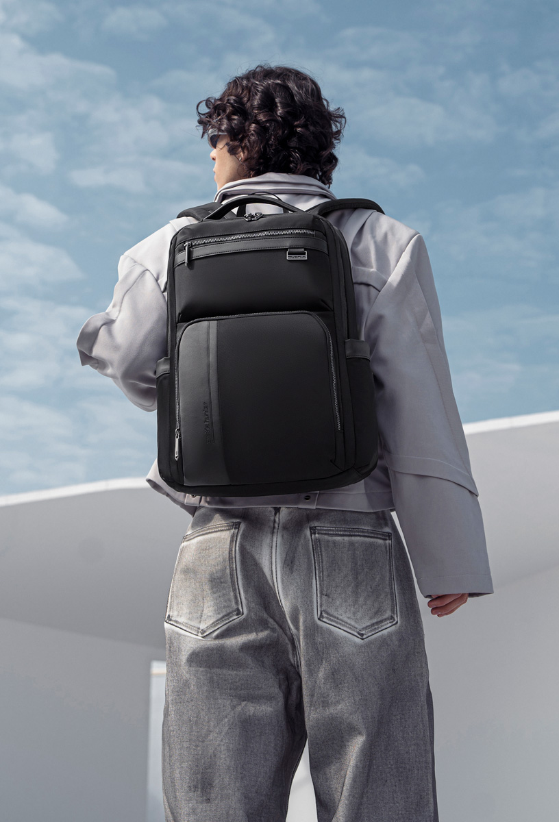 ARCTIC HUNTER τσάντα πλάτης B00808 με θήκη laptop 15.6", 19.5L, μαύρη - Image 2